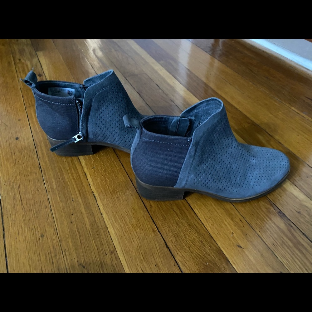 Ankle booties